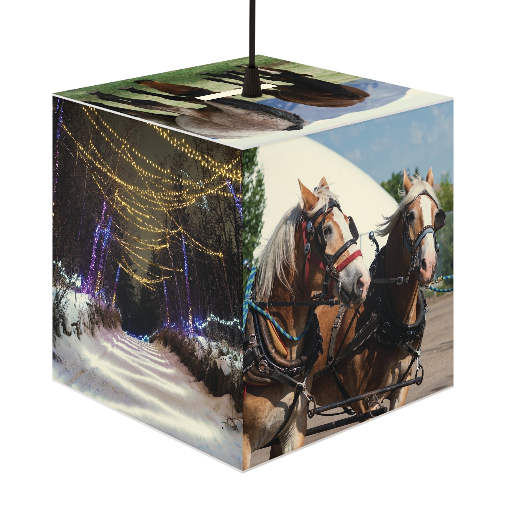Horse-Drawn Sleigh Light Cube Lamp — Holiday Winter Scene Decorative Pendant